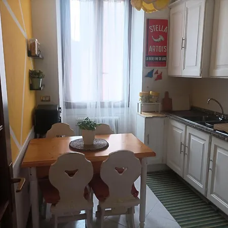 Lemon House *